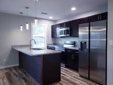 Main picture of 521 Polk St