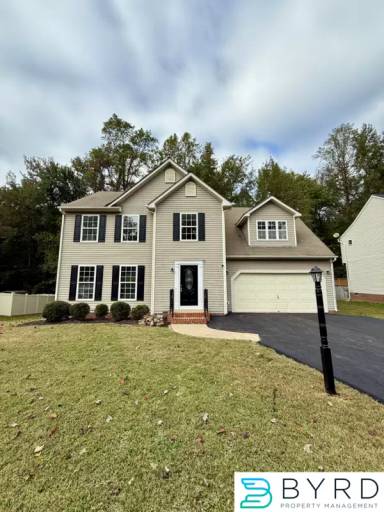 Main picture of 913 Wheelwood Way