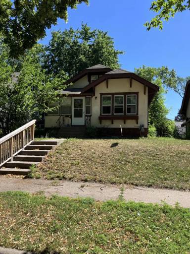 Main picture of 3418 Logan Ave N