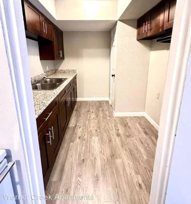 Main picture of 4635 Werner St