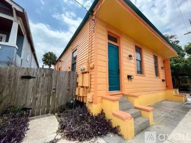 Main picture of 3402 N Rampart St