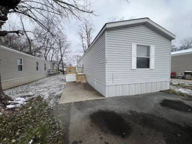 Main picture of 54 Locust St
