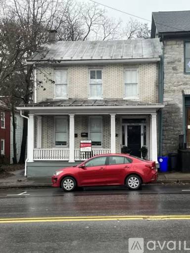 Main picture of 316 E King St, Shippensburg