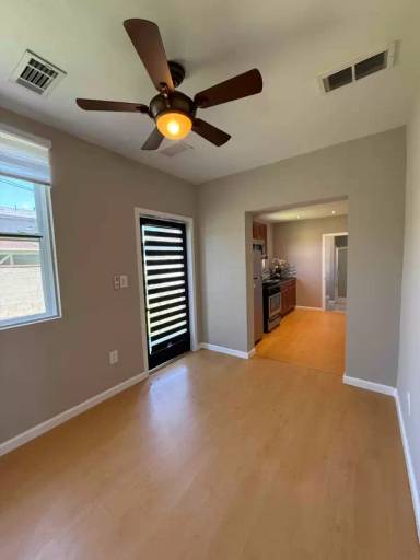 Main picture of 815 N Sparks St