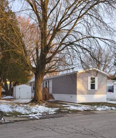 Main picture of 1965 Lovell Ct