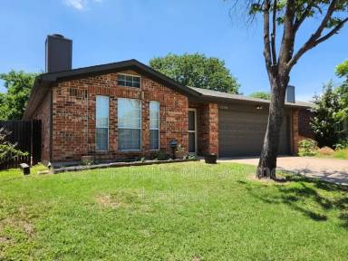 Main picture of 7220 Laurelhill Ct S