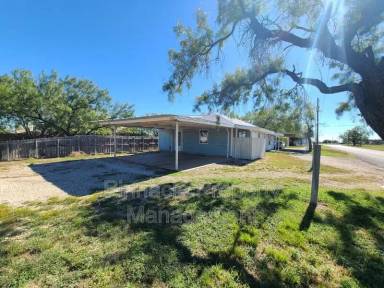 Main picture of 3229 Coleman St