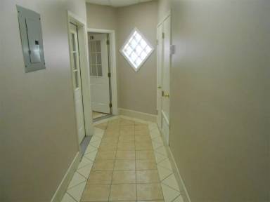 Main picture of 1812 Commerce Dr