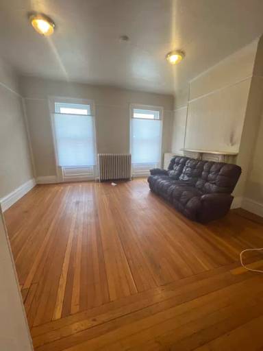 Main picture of 27 Dove St