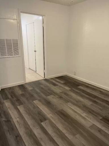 Main picture of Desert Palms Apartments