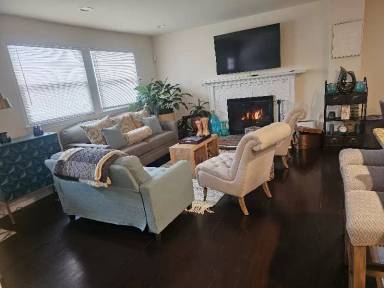 Main picture of 7500 Harrison Ln