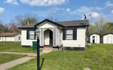 Main picture of 716 S Cedar St