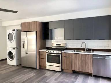 Main picture of 3539 Del Rey St