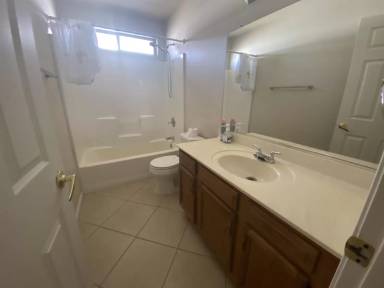 Main picture of 1279 E Avenida Isabela