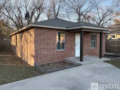 Main picture of 1107 Hailey St SW