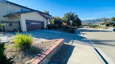Main picture of 3364 El Suyo Dr