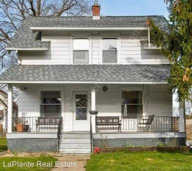 Main picture of 1006 Radcliffe Dr