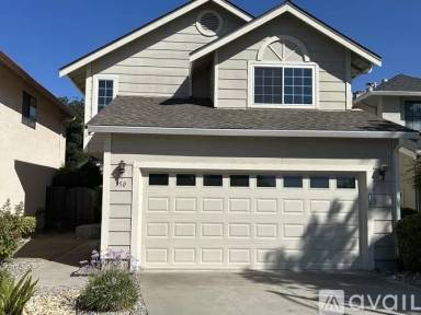 Main picture of 550 Grapevine Dr