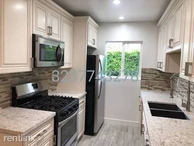 Main picture of 7571 Willoughby Ave