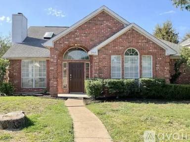 Main picture of 7945 Hickory St