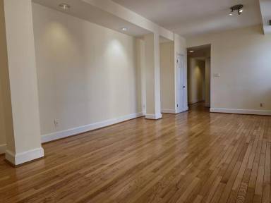 Main picture of 1733 20th St NW