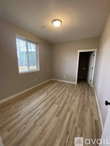 Main picture of 9809 201st St E