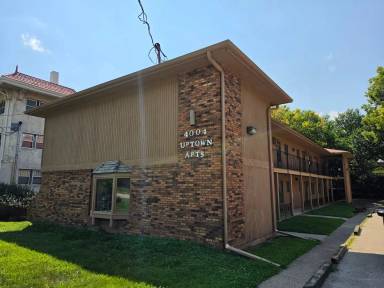 Main picture of 4004 University Ave