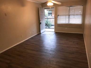 Main picture of 2202 15th St