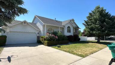Main picture of 1553 N 800 W