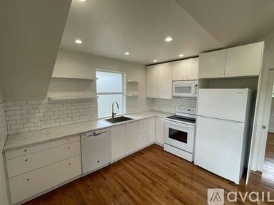 Main picture of 8146 SW 39th Ave