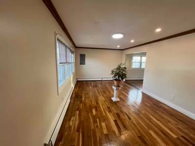 Main picture of 318 Kirkman Ave