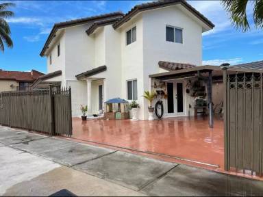 Main picture of 13354 SW 60th Ln
