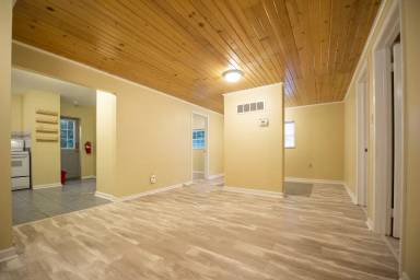 Main picture of 490 Richland Ave