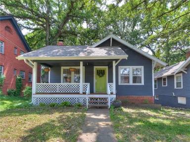 Main picture of 3014 Woodland Ave