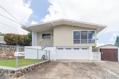 Main picture of 1535 Ala Amoamo St