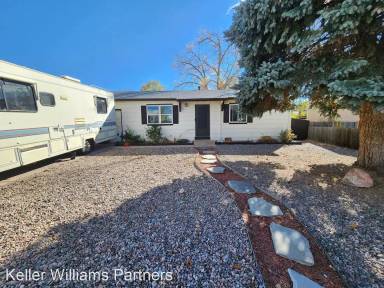 Main picture of 4965 Ivor Dr