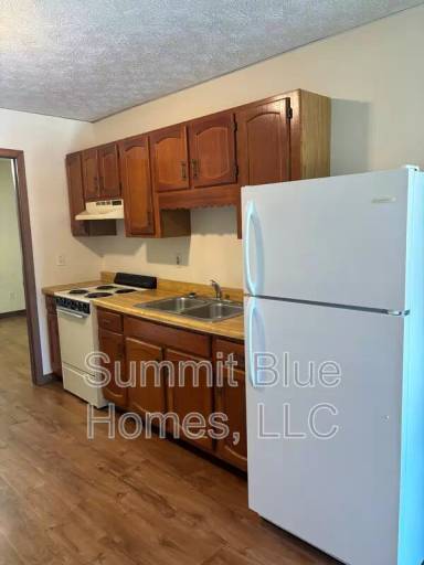 Main picture of 3953 Kent St