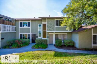 Main picture of 2135 E Aroma Dr