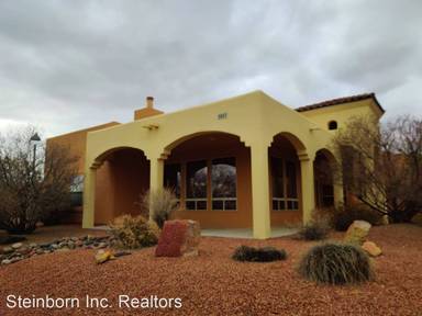 Main picture of 601 La Melodia Dr