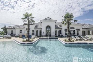 Main picture of Avli at Crosstown Center Apartments