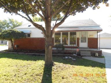 Main picture of 23312 Wilmot Ave