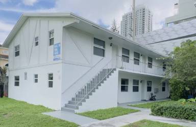 Main picture of 452 SW 4th Ave