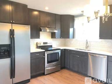 Main picture of 3303 Lindenfield Dr