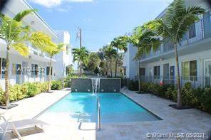 Main picture of 315 S Shore Dr