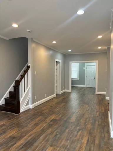 Main picture of 923 N Belnord Ave