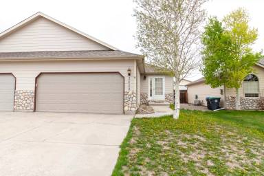 Main picture of 3208 Rock Springs St