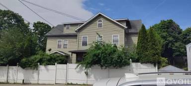 Main picture of 27 Lowe St