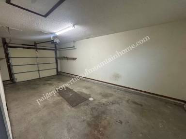 Main picture of 1309 Post Oak Rd