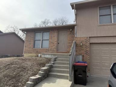 Main picture of 1212 Vest Dr