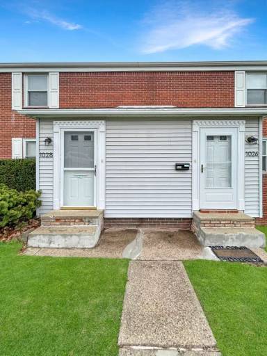 Main picture of 1028 Fleming St